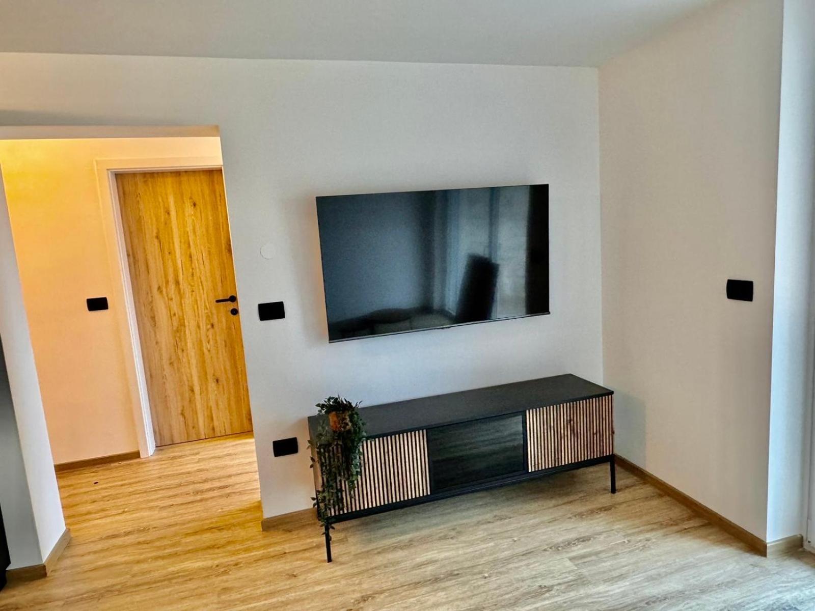 Nur Apartment Μπλεντ Εξωτερικό φωτογραφία