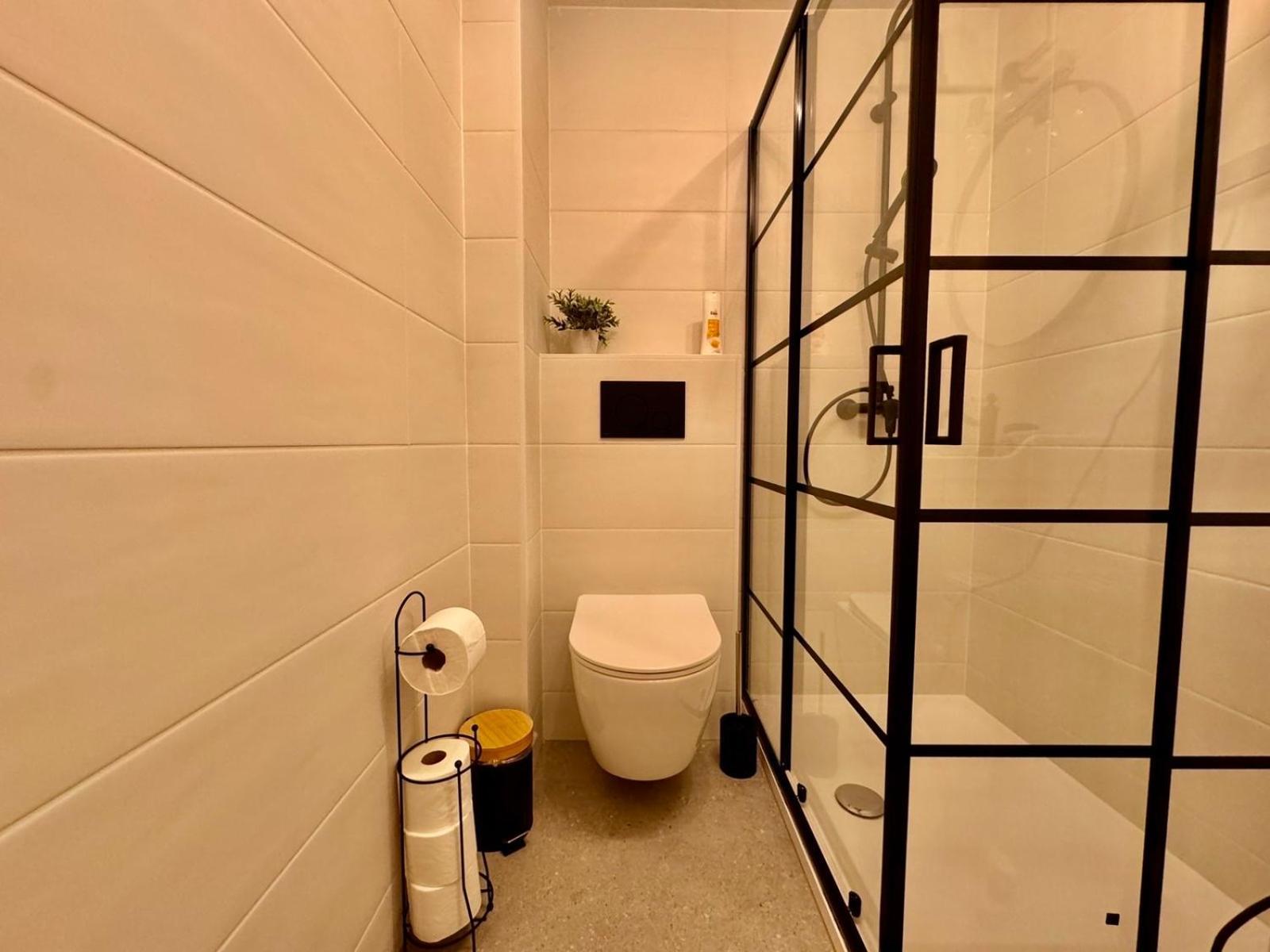 Nur Apartment Μπλεντ Εξωτερικό φωτογραφία